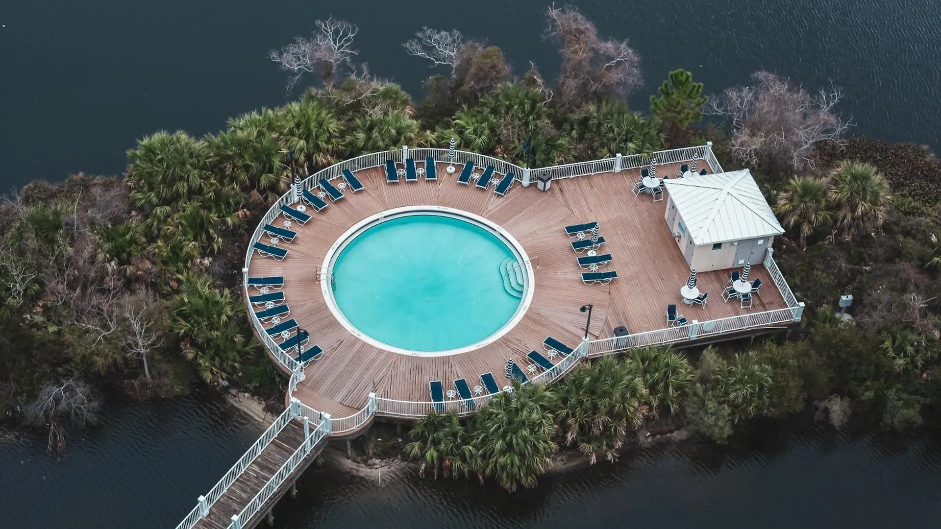 Penthouse Perfection At Laketown Wharf #2127 By Nautical Properties Panama City Beach Nyaraló